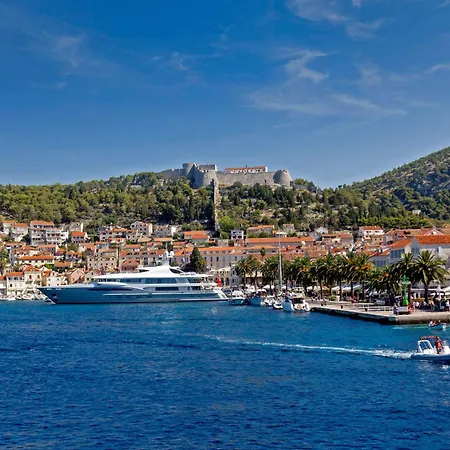 Anna In Hvar * Mittel-dalmatien 3*