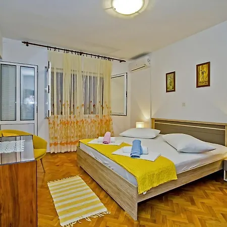 Anna In Hvar * Mittel-dalmatien Guest house Hvar Town