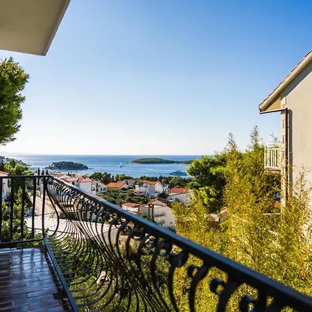 게스트하우스 Anna In Hvar * Mittel-dalmatien 3*